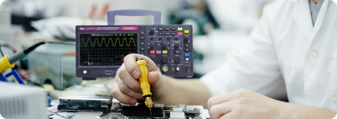 Signal analysis on an oscilloscope interpretation of electronic waveforms