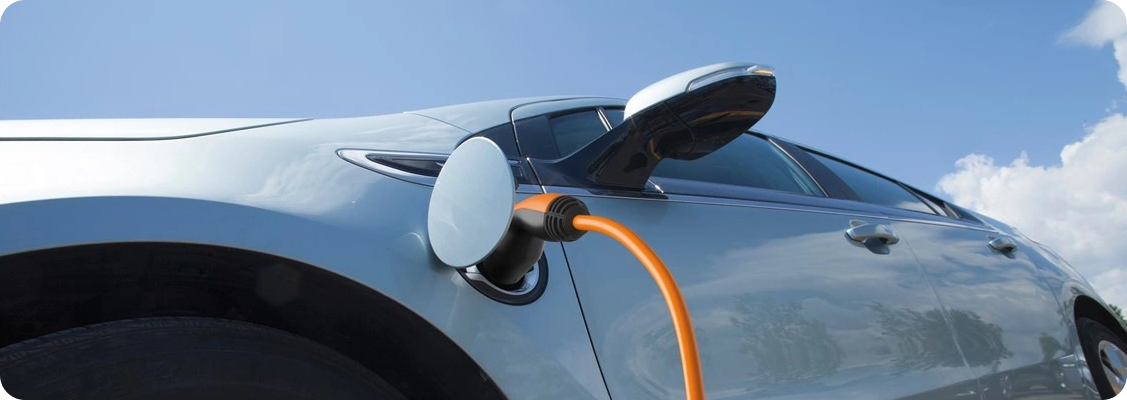 Smart EV charging at home: wallbox, electric car and Smart Home system