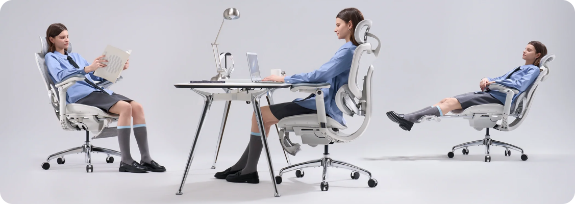 Close-up of the innovative two-part lumbar cushion in the Spacetronik Ergo+ Springle ergonomic chair showing its dynamic adaptation to the spine