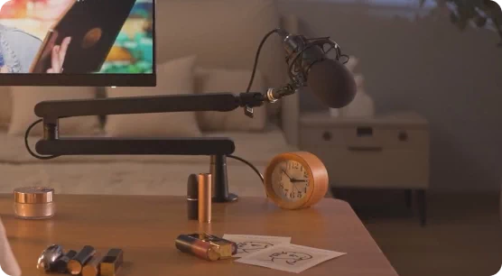 Uchwyty biurkowe i dodatki do biurek