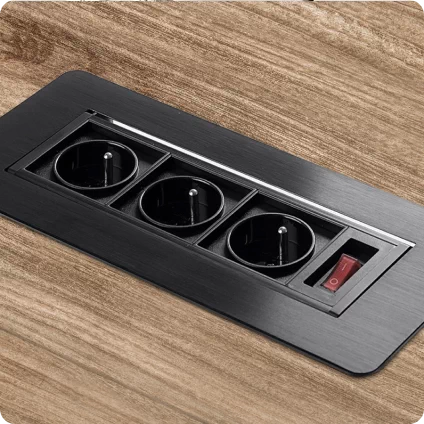 Gniazda meblowe zasilające wpuszczane w blat