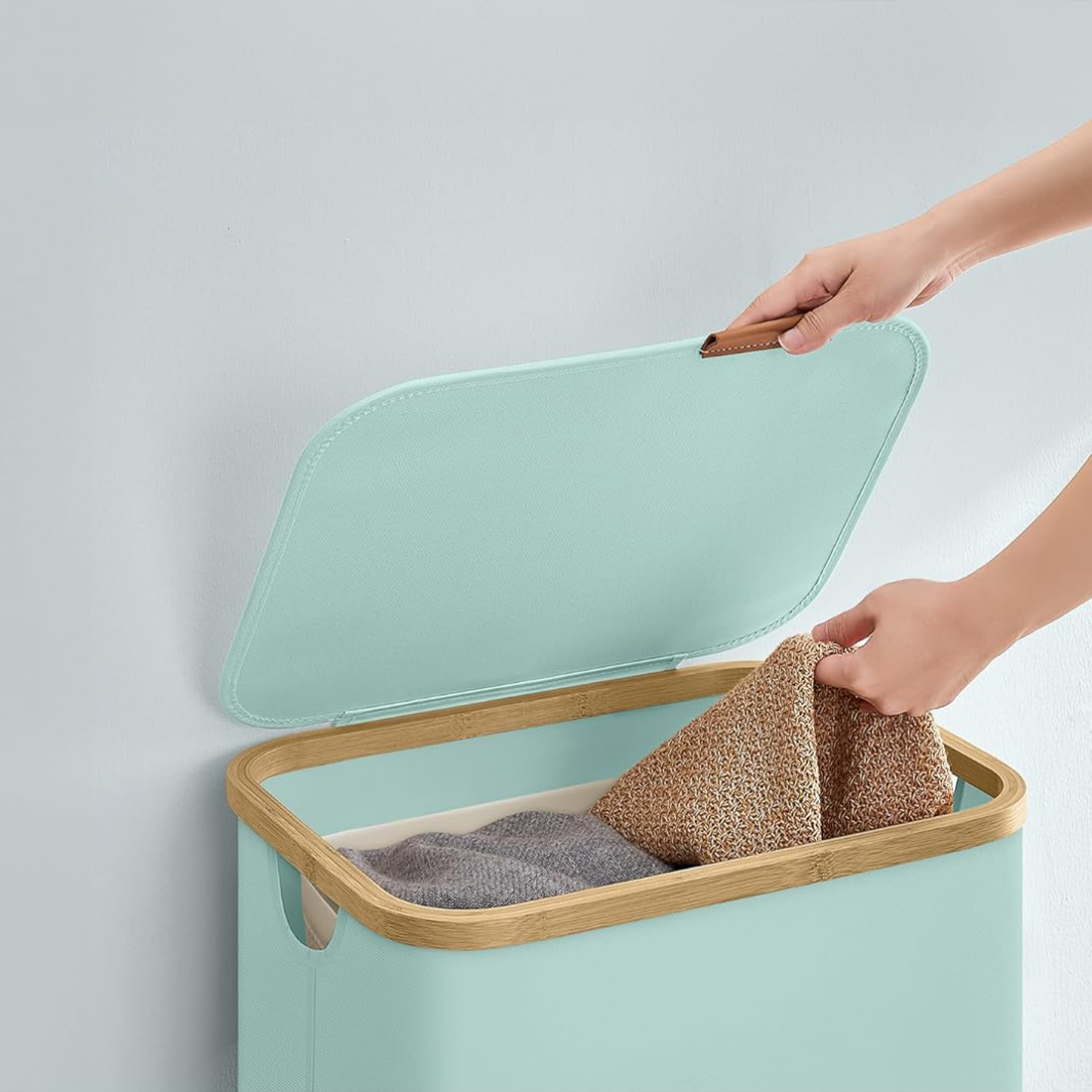 Kosz na pranie z pokrywą Spacetronik SFFL0012_V5 miętowy bambusowa ramka