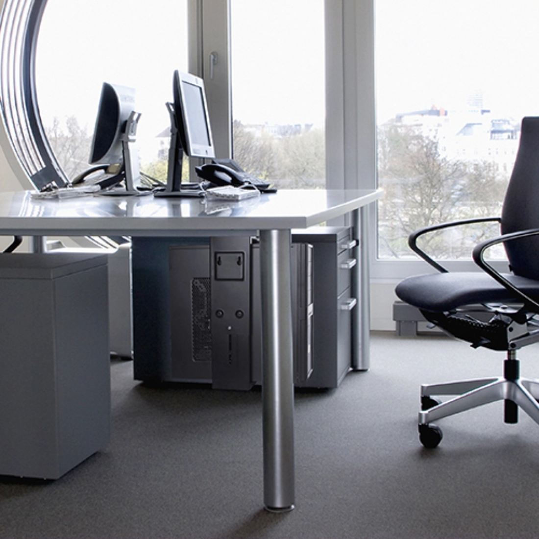 Mniej kurzu, kopnięć i ryzyka zalania