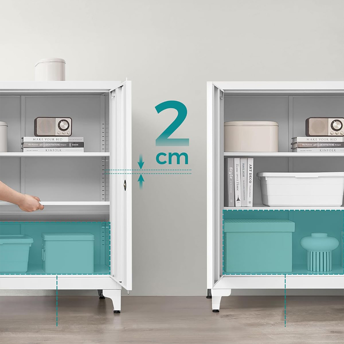 Regulowane półki w metalowej szafce Spacetronik SPC160W