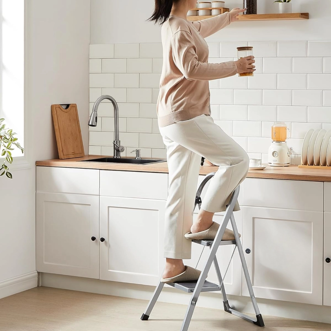 Massiver Stahl und Tragfähigkeit bis 150 kg